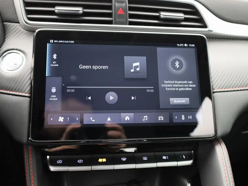 MG ZS Standard Range 50kWh Comfort uit 2023, foto 20