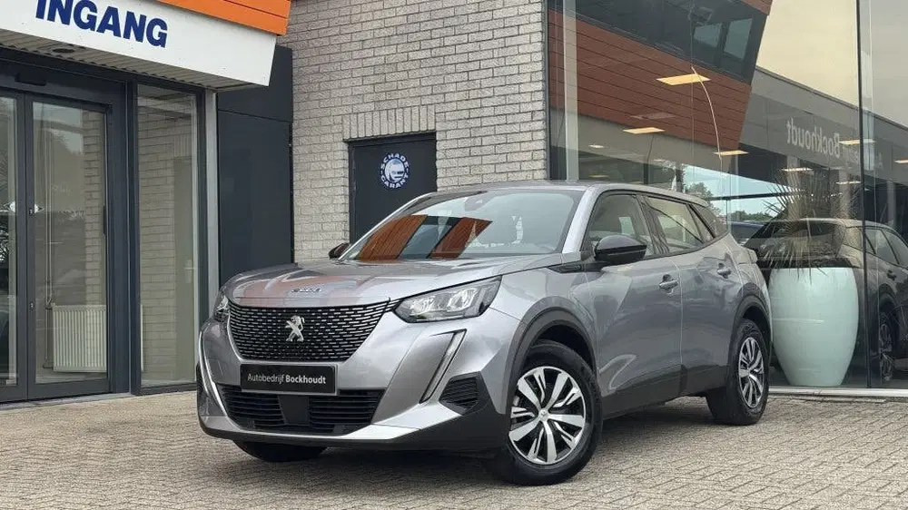 Peugeot 2008 EV Active 50 kWh uit 2023, foto 2