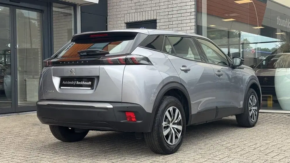 Peugeot 2008 EV Active 50 kWh uit 2023, foto 7