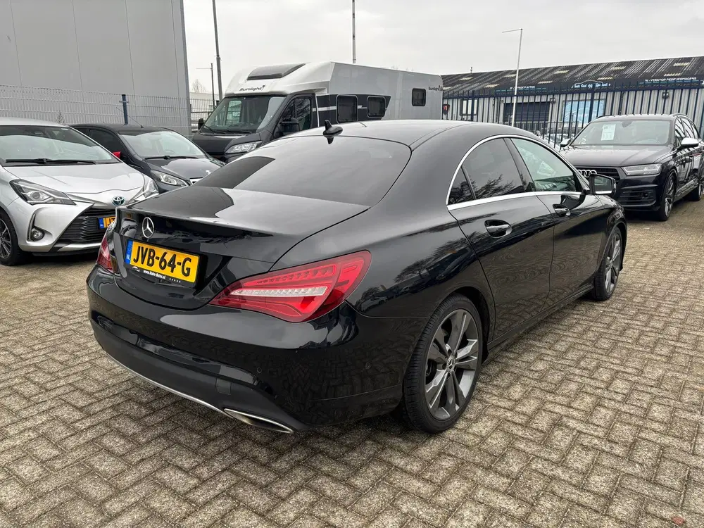Mercedes-Benz CLA 180 Business Solution AMG Upgrade E uit 2019, foto 5