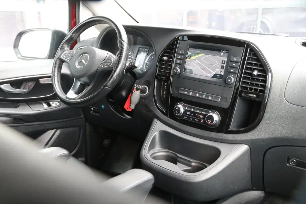 Mercedes-Benz Vito 119 CDI uit 2022, foto 5