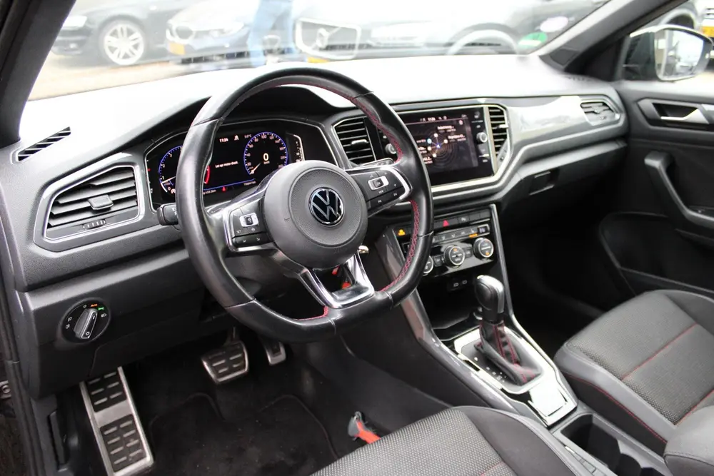 Volkswagen T-Roc 1.5 TSI DSG 2x R-line - LED - Trekhaak uit 2022, foto 9