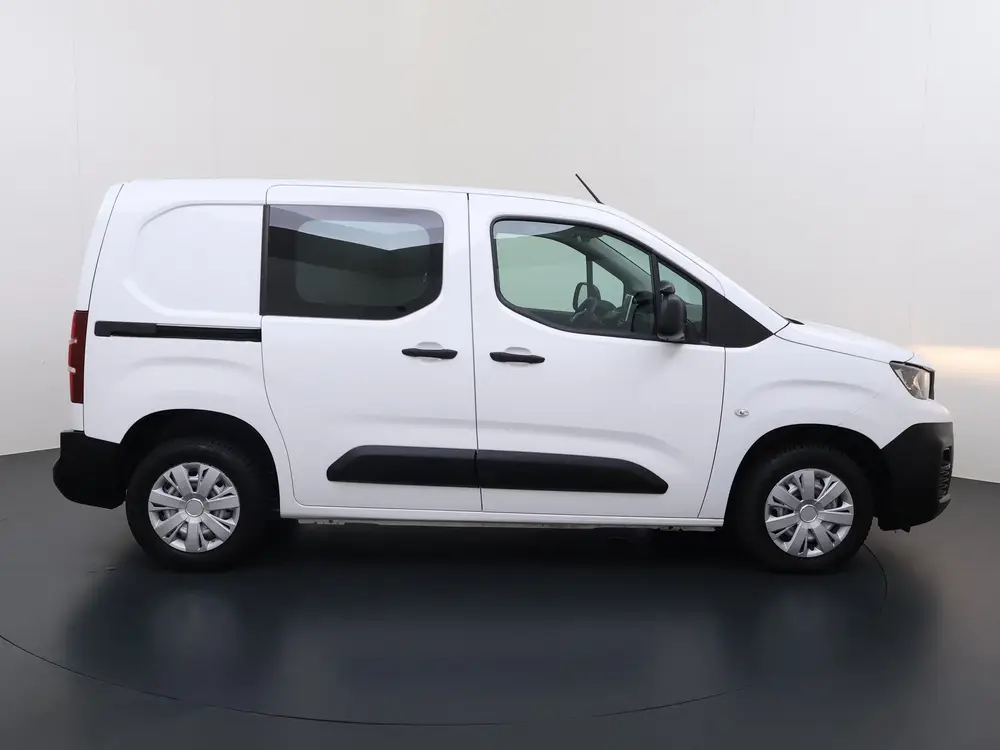 Peugeot Partner 1.2 PureTech Premium BENZINE Navi uit 2021, foto 4
