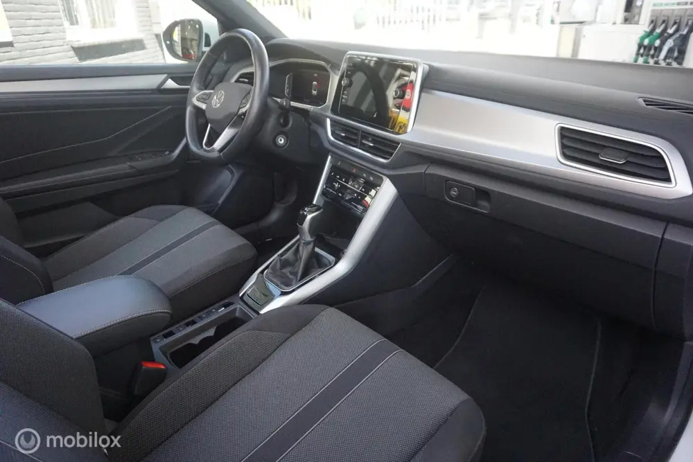 Volkswagen T-Roc Cabrio 1.5 TSI R-Line ( 1e eigenaar ! ) uit 2023, foto 12