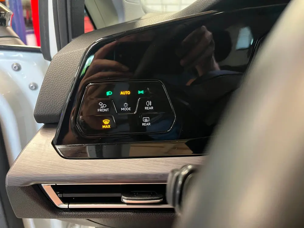 Volkswagen GOLF 1.5 eTSI Style uit 2020, foto 10