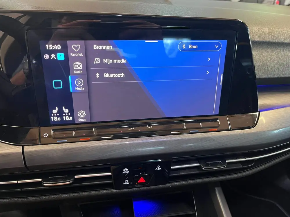 Volkswagen GOLF 1.5 eTSI Style uit 2020, foto 13