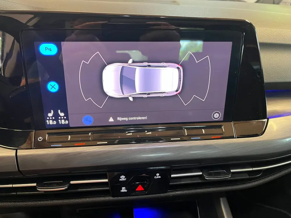 Volkswagen GOLF 1.5 eTSI Style uit 2020, foto 15