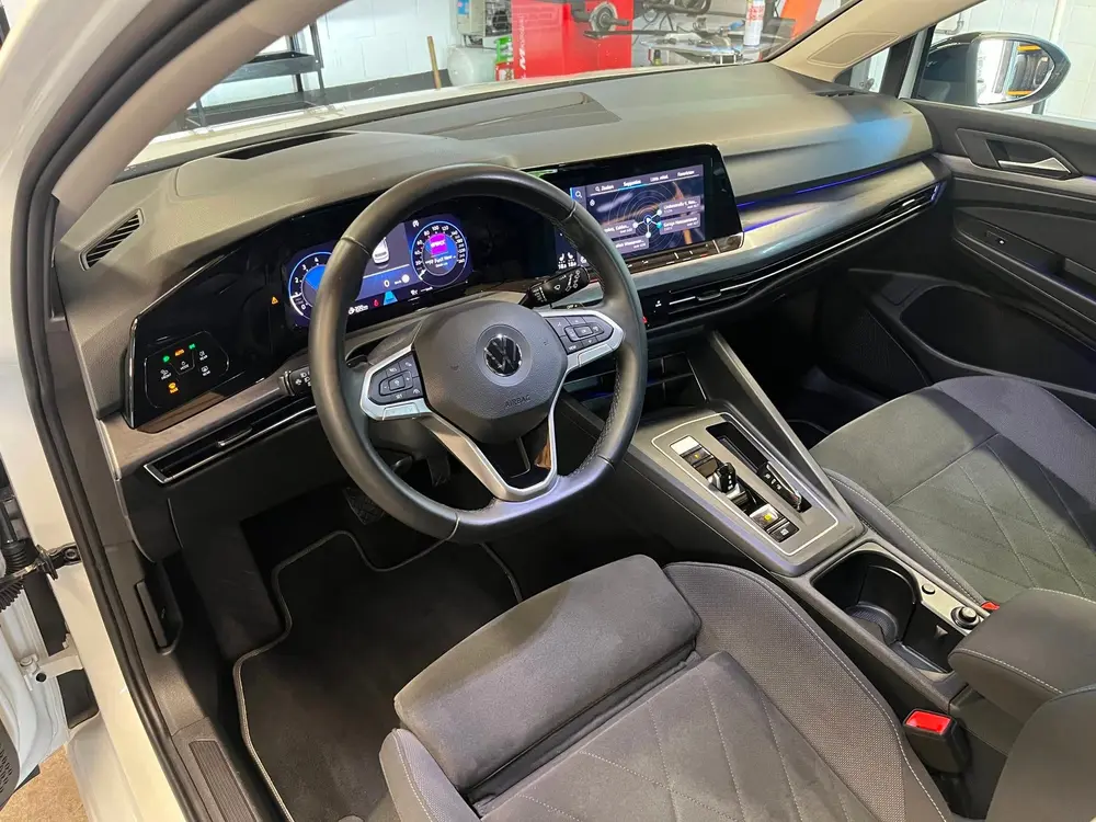 Volkswagen GOLF 1.5 eTSI Style uit 2020, foto 5