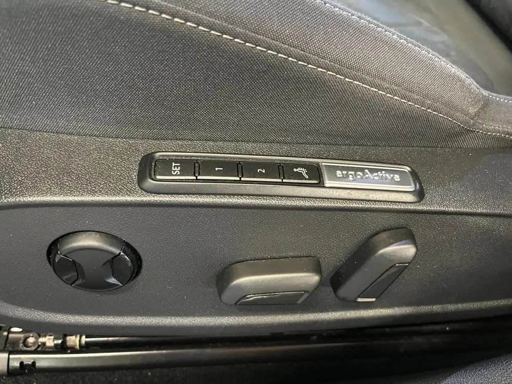 Volkswagen GOLF 1.5 eTSI Style uit 2020, foto 8