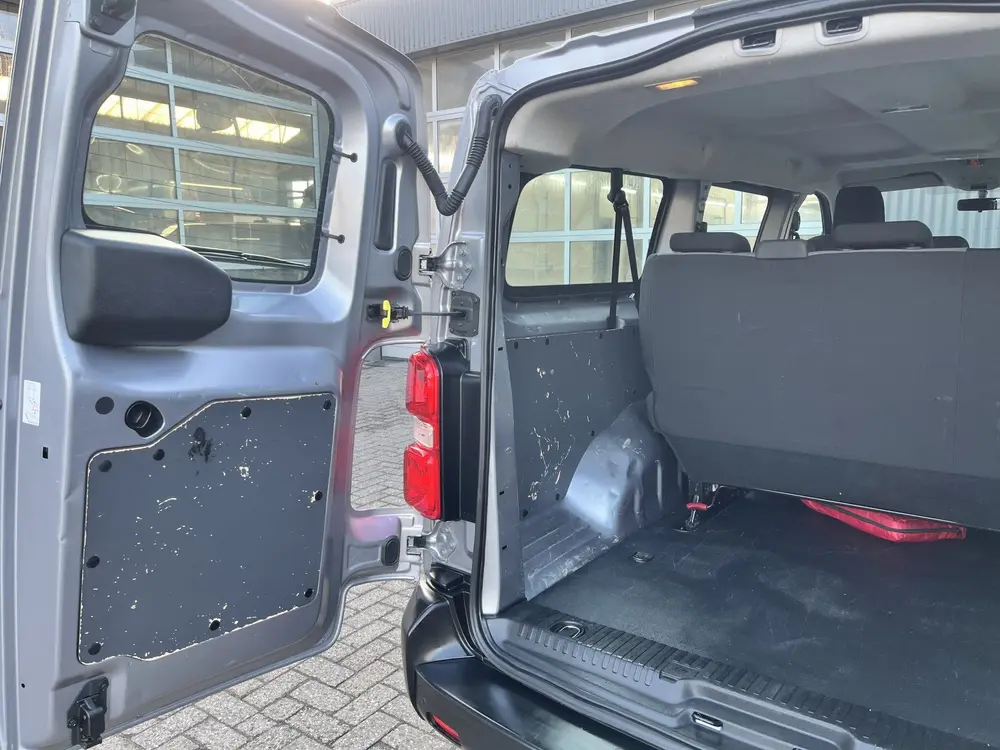 Citroën Jumpy 1.5 BleuHDi XL Marge BTW en BPM vrij Airco uit 2019, foto 15