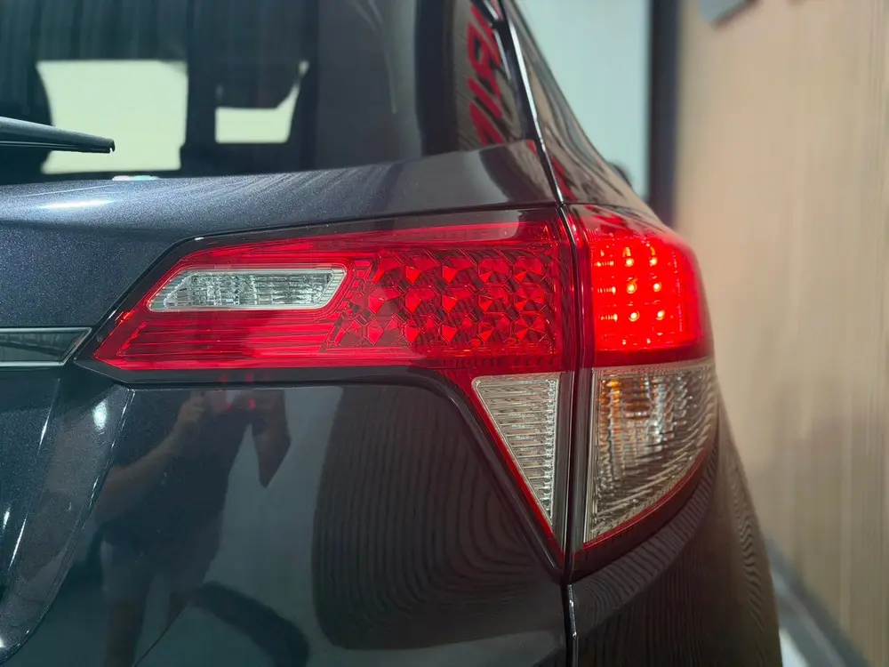 Honda Hr-V 1.5 i-VTEC Elegance / Start Stop / Cruise Control uit 2019, foto 14