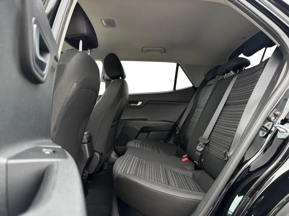 Kia Stonic 1.0 T-GDi MHEV DynamicPlusLine uit 2022, foto 12
