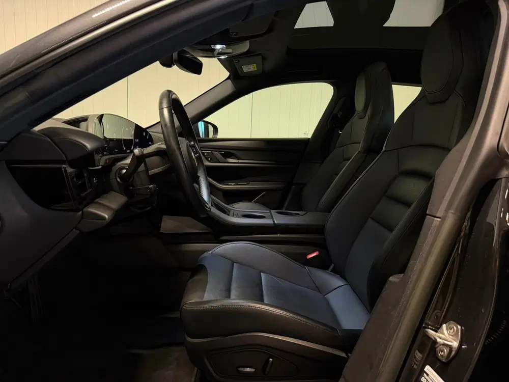 Porsche Taycan 4 93 kWh Panodak Luchtvering Ac uit 2023, foto 12
