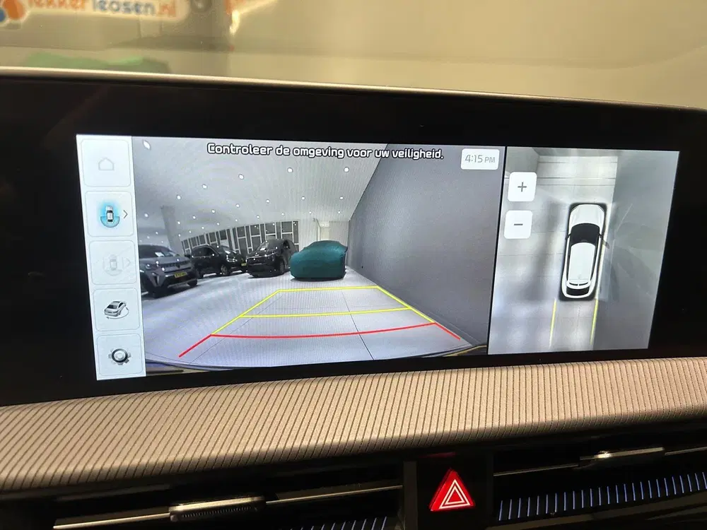 Kia EV6 77 uit 2023, foto 16