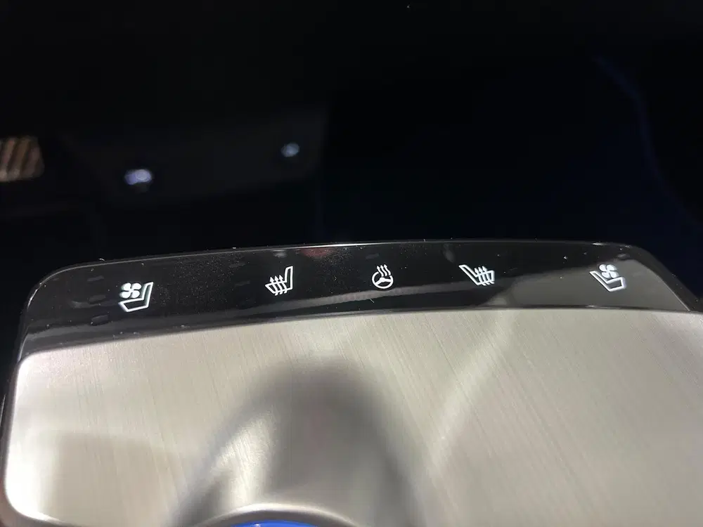 Kia EV6 77 uit 2023, foto 19
