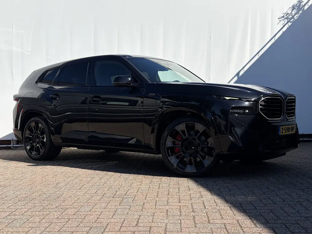 BMW XM PHEV 30 kWh Driving Assistant Professional uit 2024, foto 11