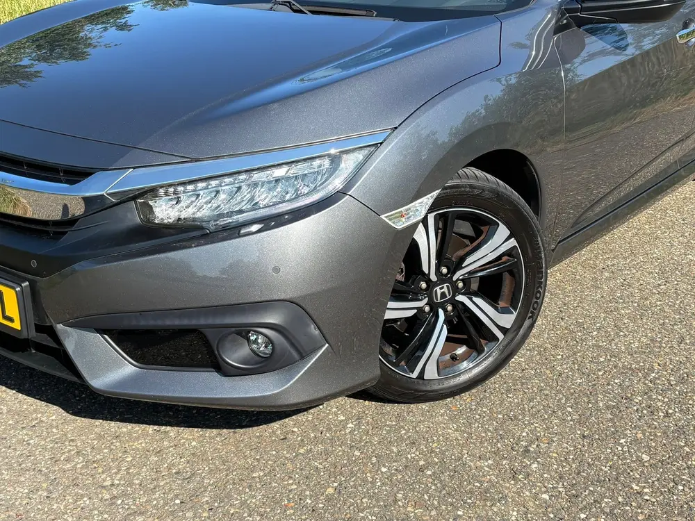 Honda Civic 1.5 i-VTEC Executive Aut/Leder/Camera/Schuifdak uit 2019, foto 5