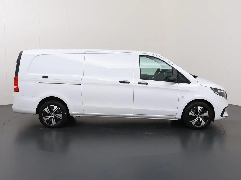 Mercedes-Benz Vito 116 CDI L3 Select uit 2024, foto 6