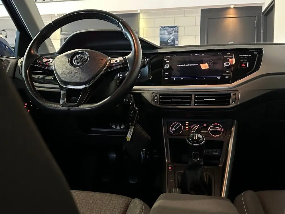 Volkswagen POLO 1.0 MPI COMFORTLINE l NAP l TREKHAAK l CARPL uit 2019, foto 15