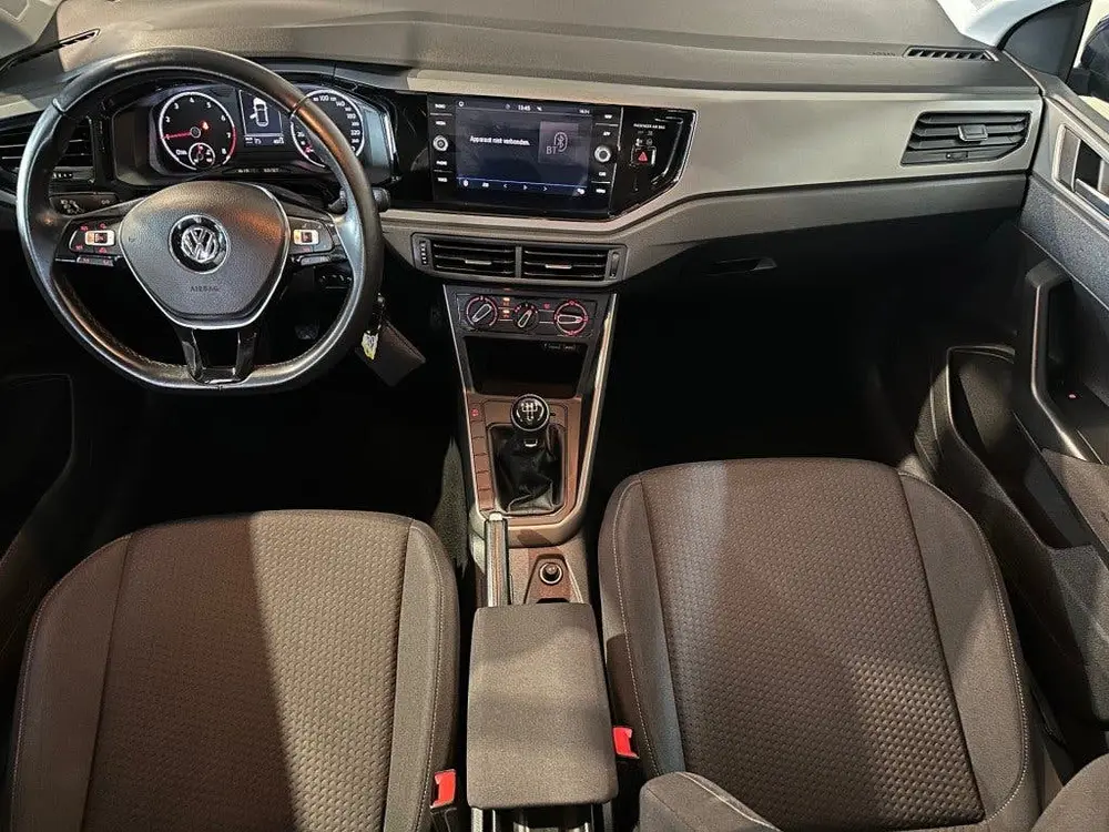 Volkswagen POLO 1.0 MPI COMFORTLINE l NAP l TREKHAAK l CARPL uit 2019, foto 2
