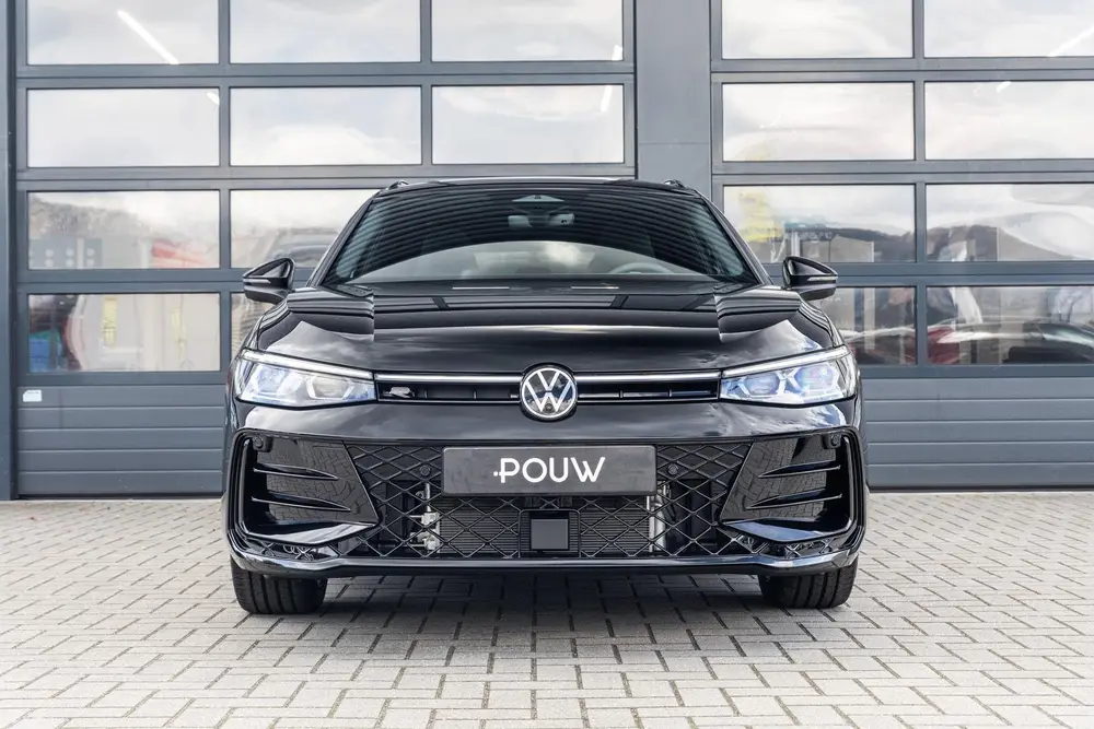 Volkswagen Passat Variant 1.5 eHybrid DSG 204pk R-Line Editi uit 2026, foto 11