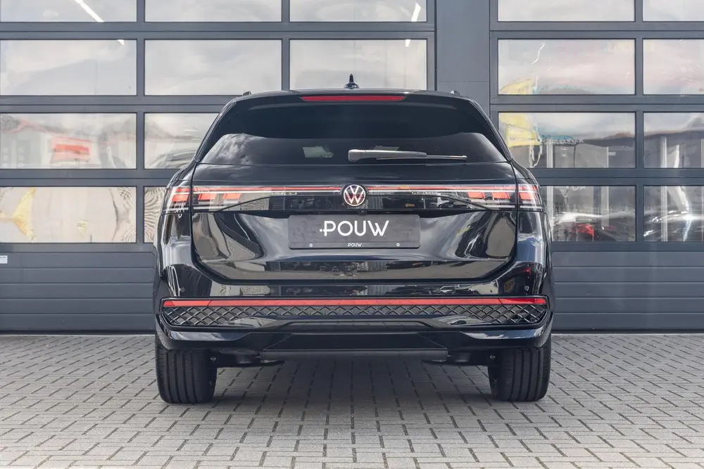 Volkswagen Passat Variant 1.5 eHybrid DSG 204pk R-Line Editi uit 2026, foto 15