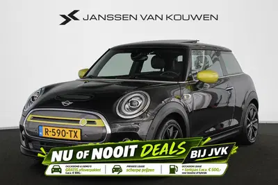 Mini Electric Yours 33 kWh Pano Stoelverwarming Keyless uit 2020