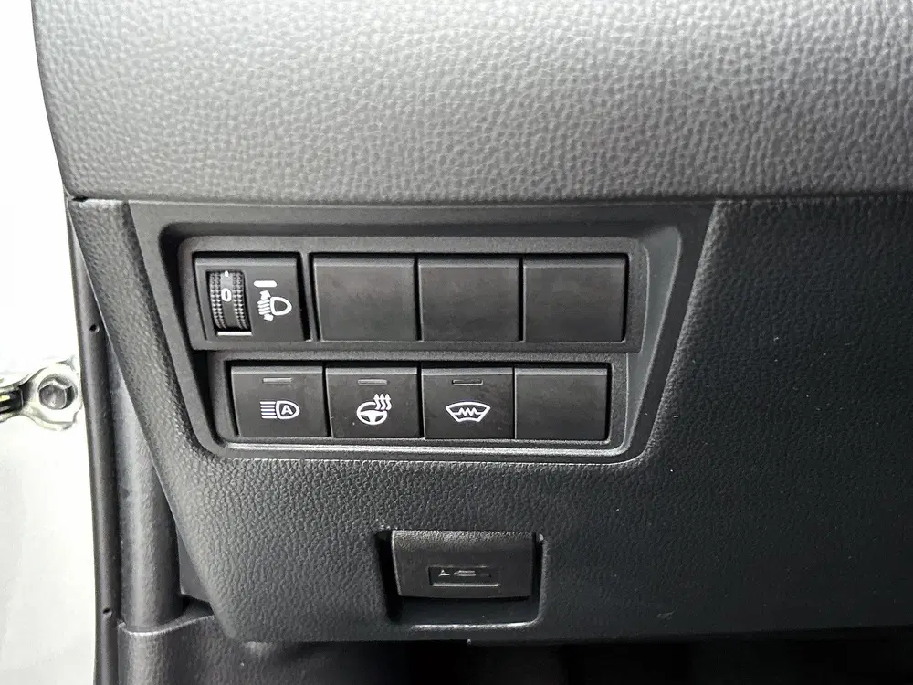 Toyota Yaris Cross 1.5 Hybrid 115 First Edition + uit 2024, foto 20