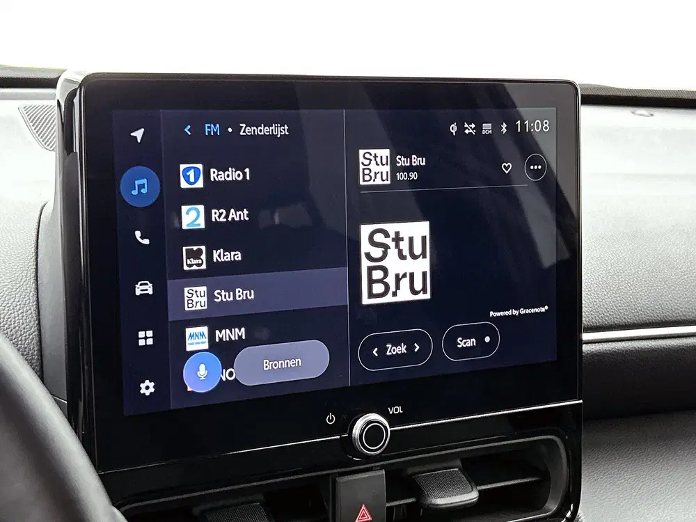 Toyota Yaris Cross 1.5 Hybrid 115 First Edition + uit 2024, foto 7