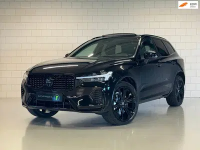 Volvo XC60 2.0 T6 Plug-in hybrid AWD Plus Black Editi uit 2025