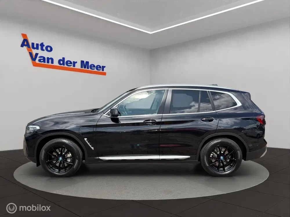 BMW X3 xDrive30e uit 2023, foto 14
