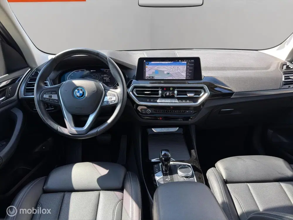 BMW X3 xDrive30e uit 2023, foto 8