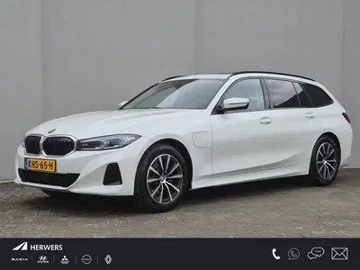 BMW 3-serie 320e xDrive uit 2023