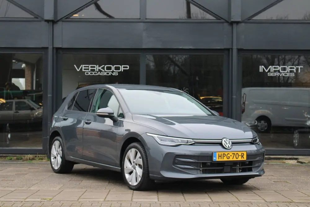 Volkswagen Golf 1.5 eHybrid Life Edition uit 2025, foto 3