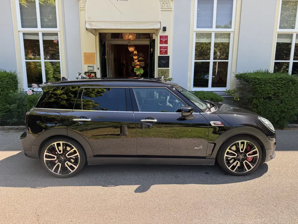 Mini Clubman 2.0 JCW Chili uit 2020, foto 2
