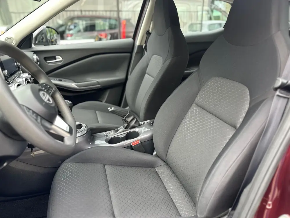 Nissan Juke 1.0 DIG-T 114pk Acenta uit 2023, foto 3