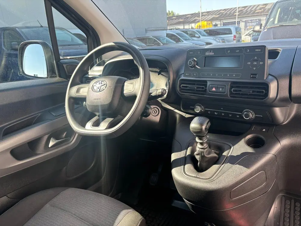 Toyota Proace City 1.2 Turbo Cool Comfort uit 2020, foto 10