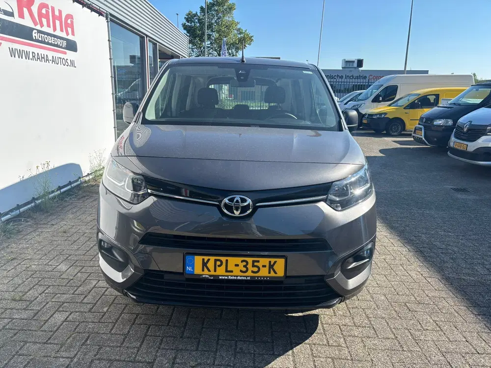 Toyota Proace City 1.2 Turbo Cool Comfort uit 2020, foto 2