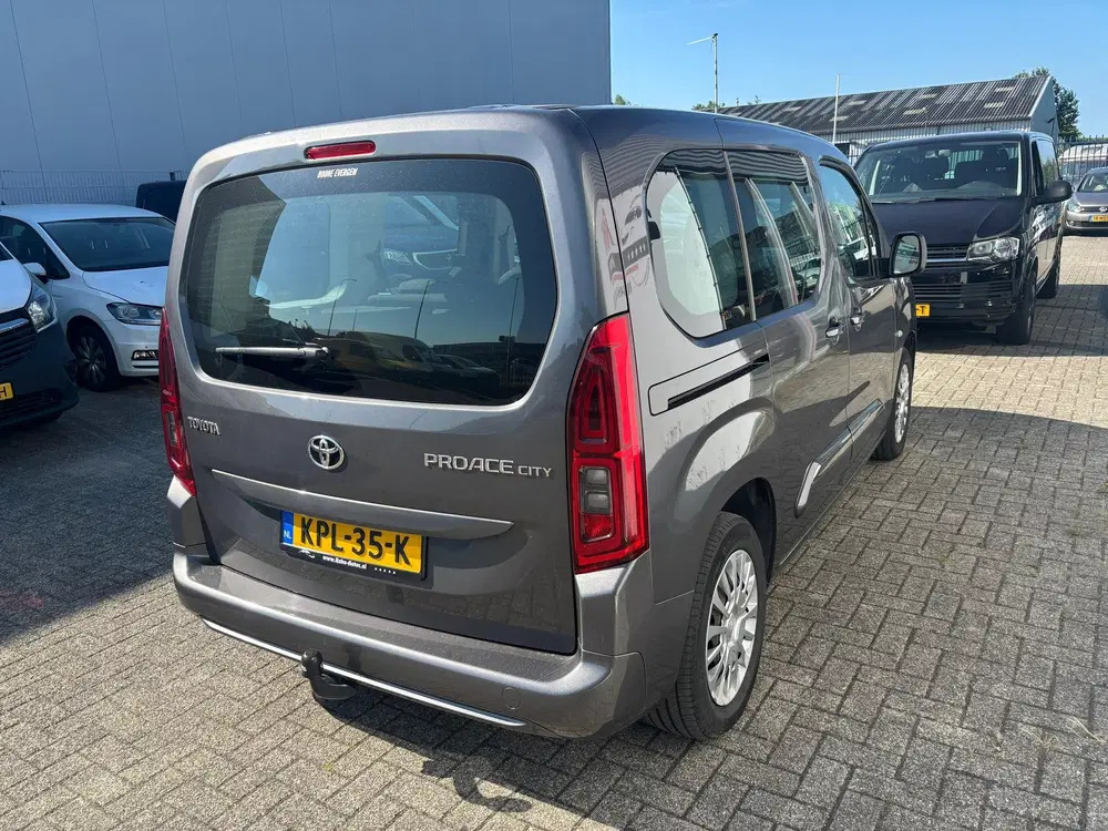 Toyota Proace City 1.2 Turbo Cool Comfort uit 2020, foto 4