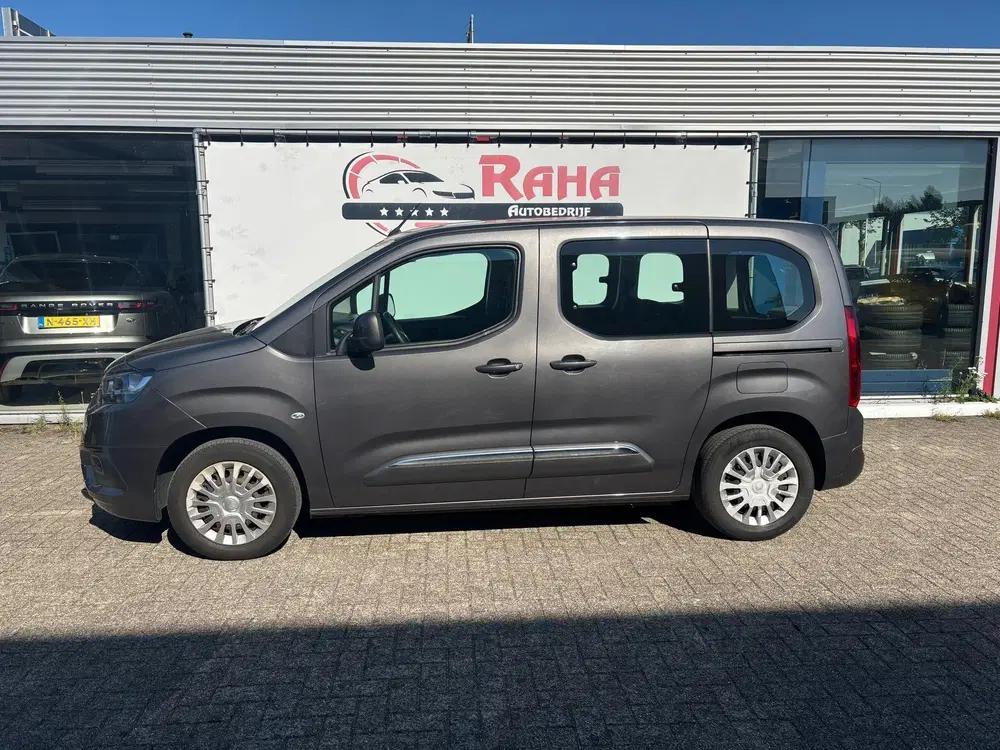 Toyota Proace City 1.2 Turbo Cool Comfort uit 2020, foto 7