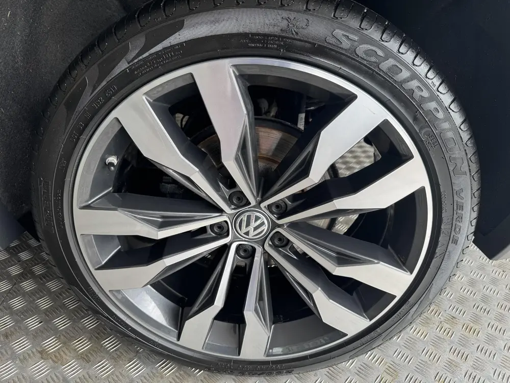 Volkswagen Tiguan Allspace 2.0 TSI 4Motion Highline Business uit 2020, foto 13