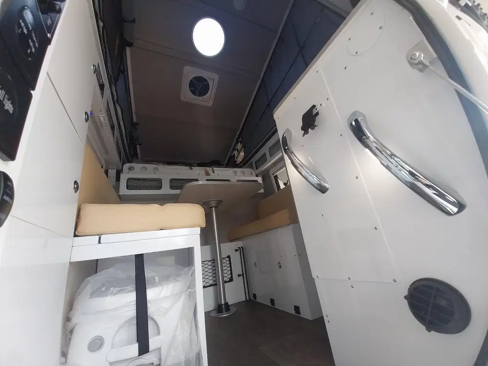 Toyota Hilux CAMPER OPBOUW *NIEUW* (€25.000 uit 2025, foto 16