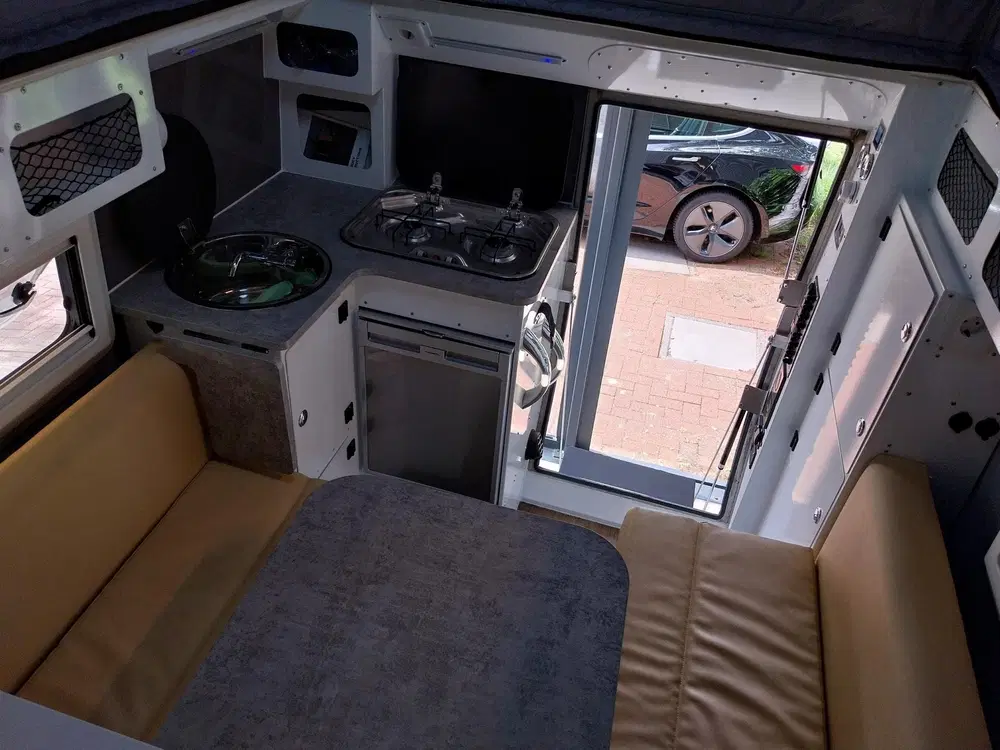 Toyota Hilux CAMPER OPBOUW *NIEUW* (€25.000 uit 2025, foto 18