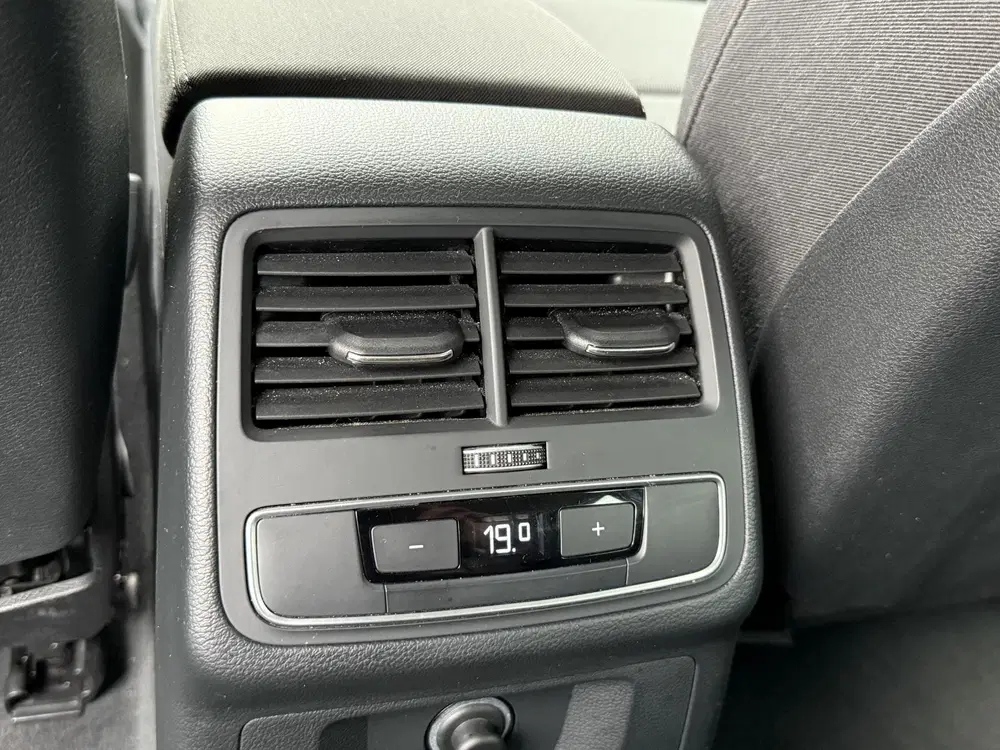 Audi A4 40 TFSI Advanced Edition uit 2022, foto 12