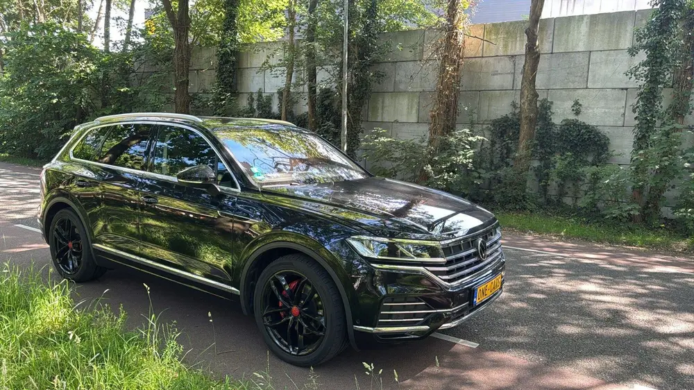 Volkswagen Touareg 3.0 V6 TDI Highline 4MOTION 170KW uit 2020, foto 3
