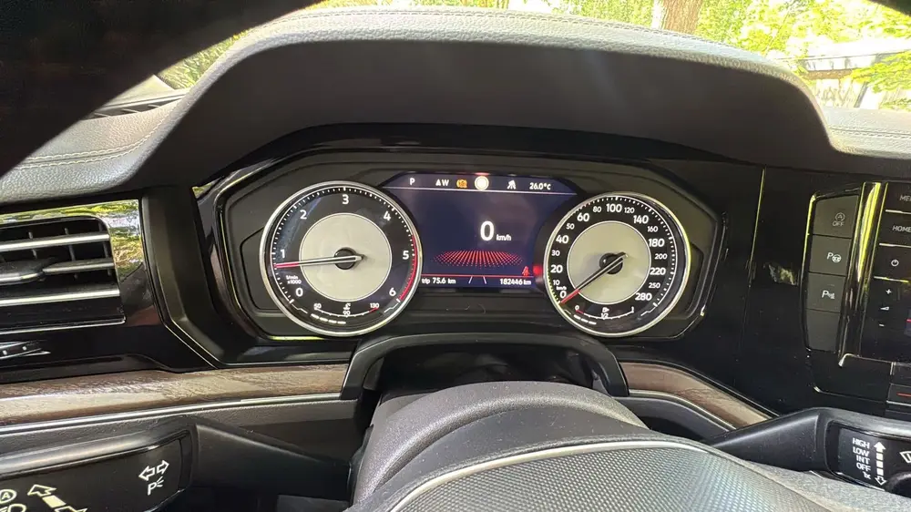 Volkswagen Touareg 3.0 V6 TDI Highline 4MOTION 170KW uit 2020, foto 5