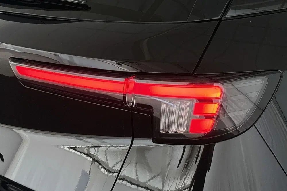 Opel Mokka 1.2 Turbo GS IntelliLux Stoelverwarming Ca uit 2025, foto 19