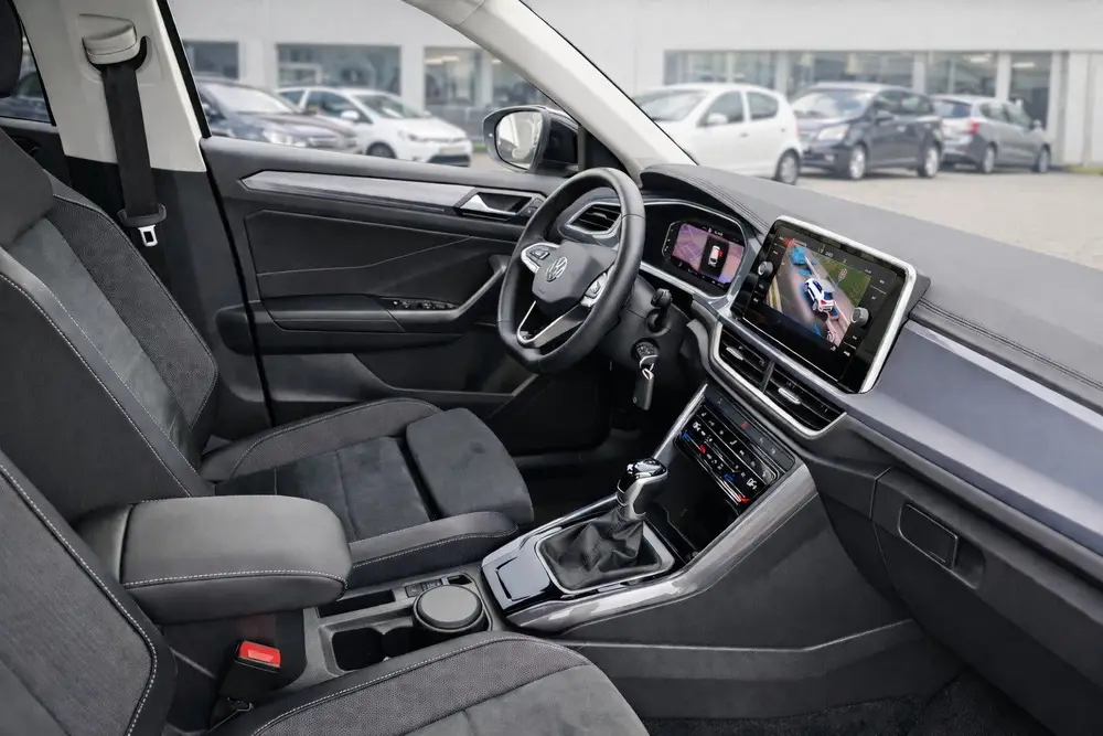 Volkswagen T-Roc 1.5 TSI Life | Automaat | IQ Light | ErgoAc uit 2024, foto 8