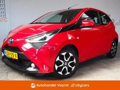 Toyota Aygo 1.0 VVT-i x-joy Automaat (APK:Nieuw) Carpl uit 2021