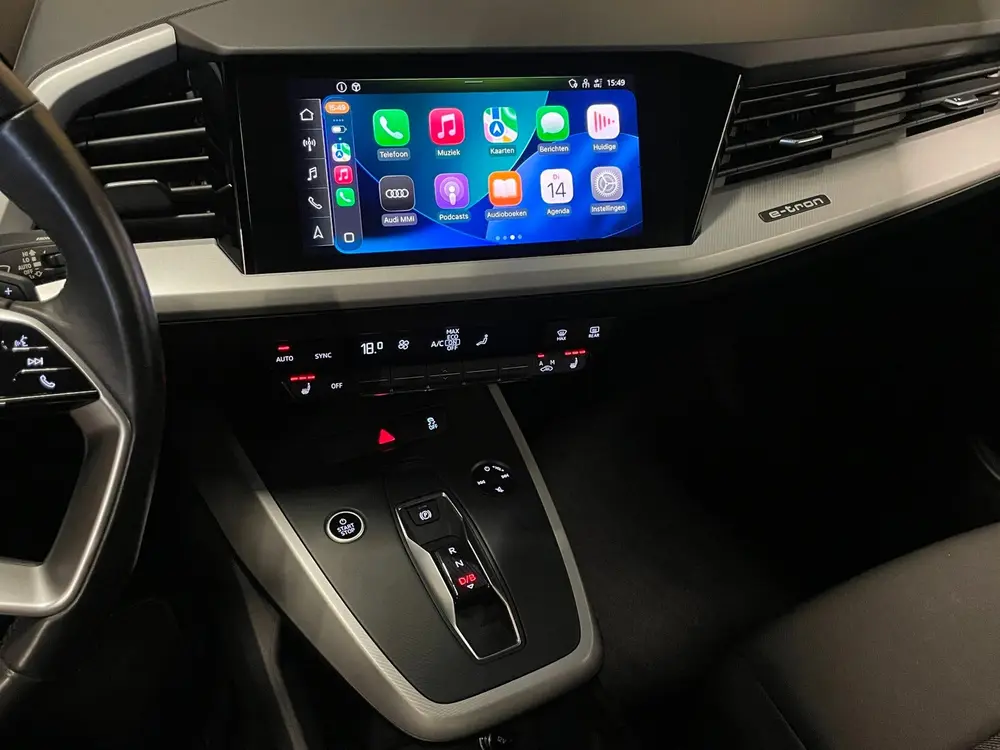 Audi Q4 e-tron 40 uit 2022, foto 10